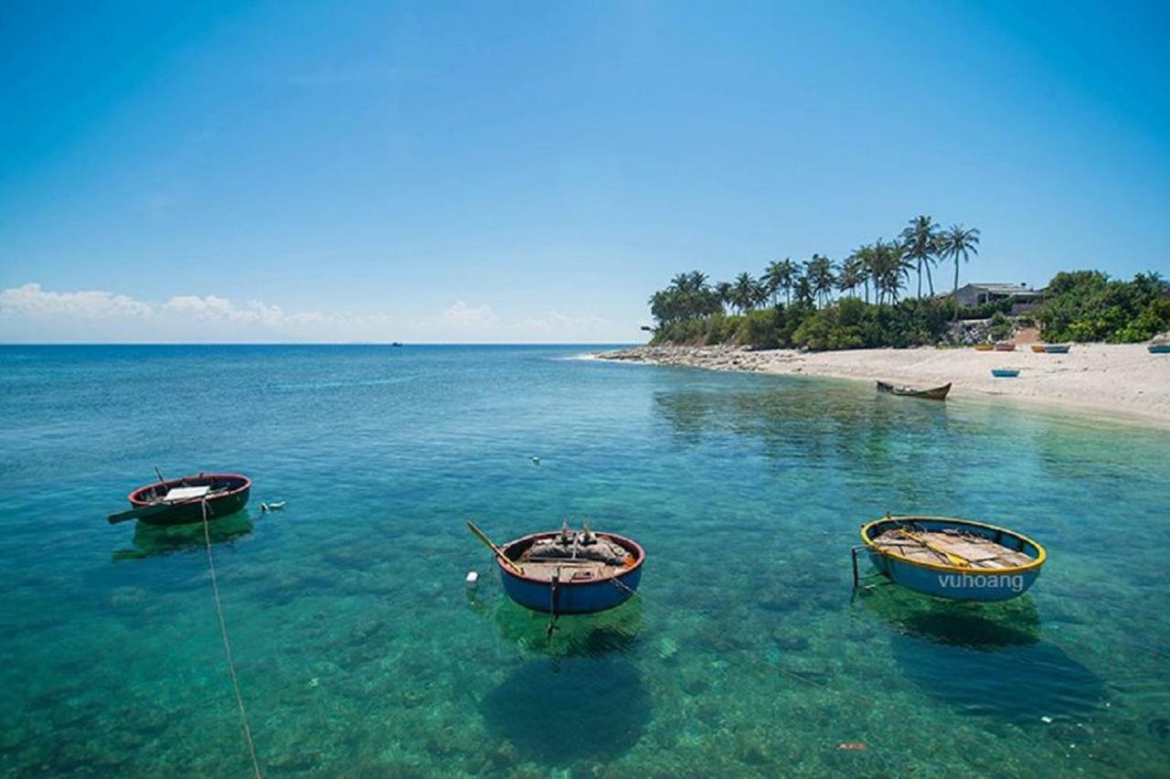 Celina Hotel & Apartment Da Nang Bagian luar foto