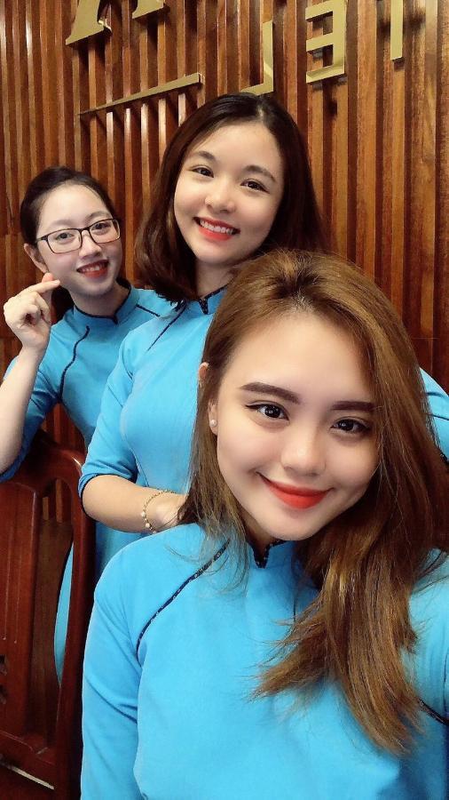 Celina Hotel & Apartment Da Nang Bagian luar foto