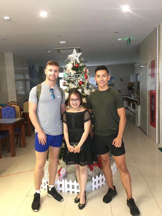 Celina Hotel & Apartment Da Nang Bagian luar foto